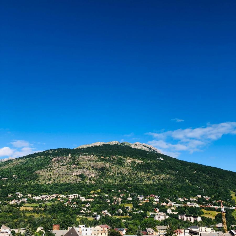 Comme A La Maison A La Montagne Briançon Extérieur photo